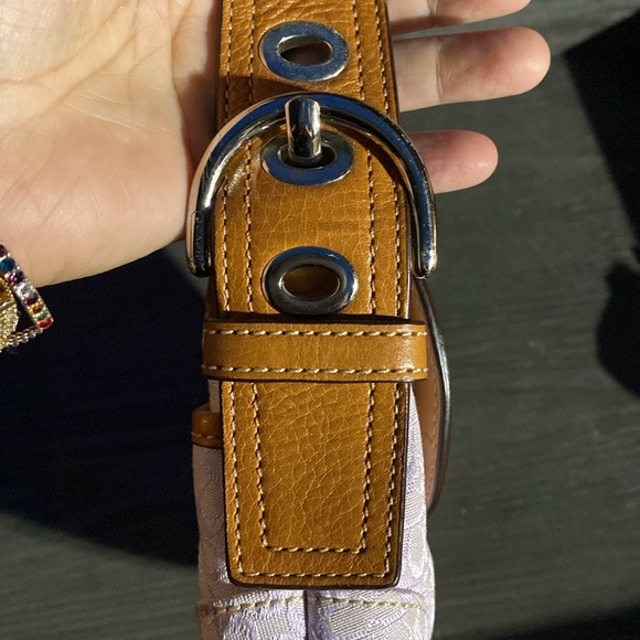 COACH PURSE - Picture 14 of 15